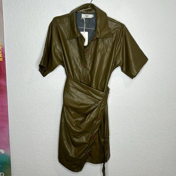 NWT The Frankie Shop Zoeyy Faux Leather Wrap Green XS - Picture 3 of 15